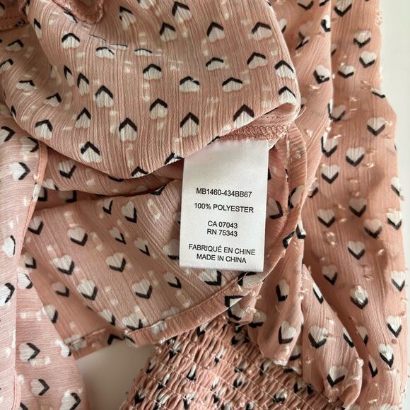 Rachel Zoe Pink Heart Print Mock Neck Long Sleeve Tie Front Blouse Size Small - Picture 7 of 9